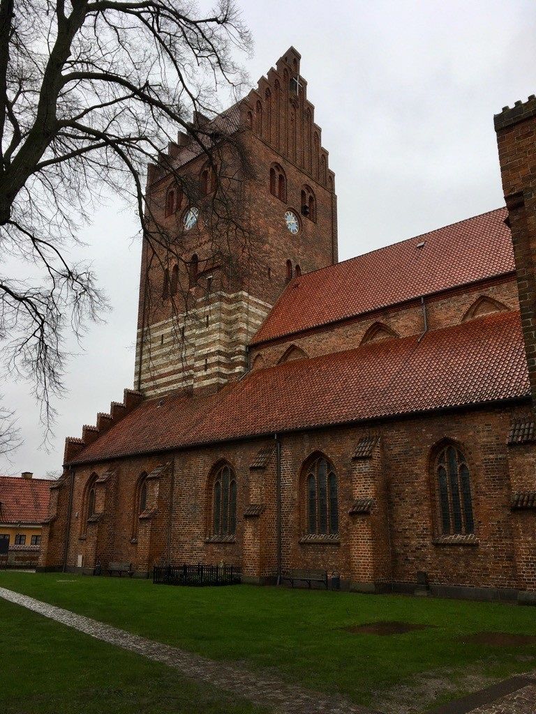 Solrød Solisterne på tur til Køge kirke, hvor vi fik fortalt noget af kirkens historie.